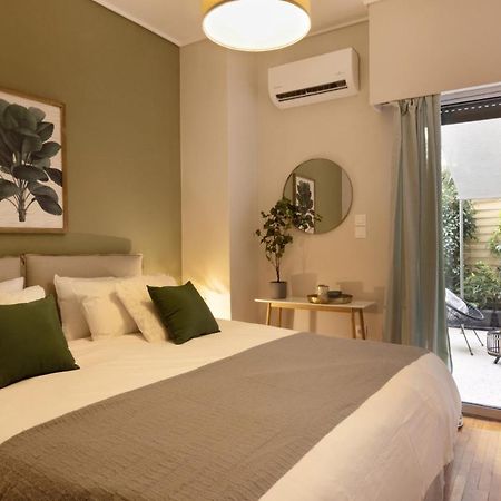 Marina Zeas Apartment By The Sea Пирея Екстериор снимка