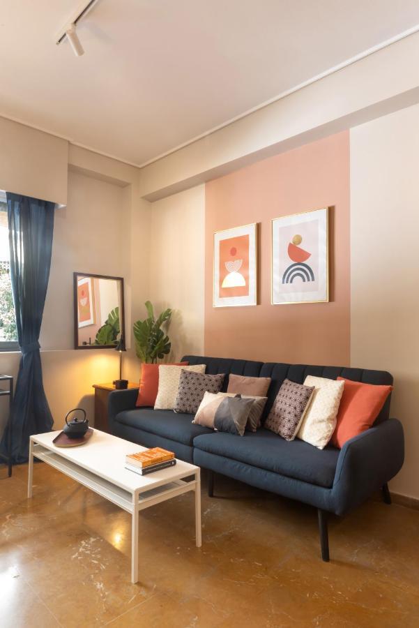 Marina Zeas Apartment By The Sea Пирея Екстериор снимка