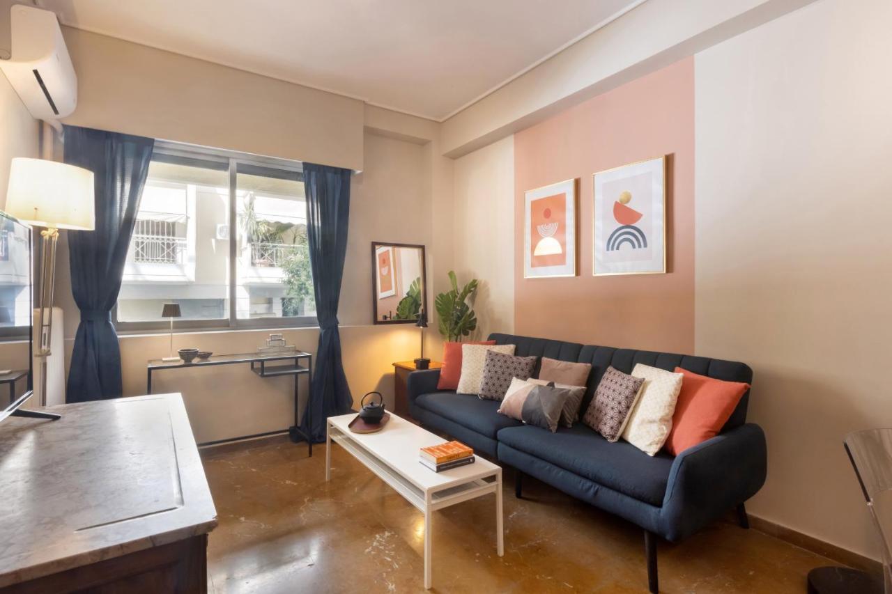Marina Zeas Apartment By The Sea Пирея Екстериор снимка