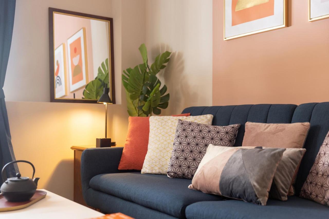 Marina Zeas Apartment By The Sea Пирея Екстериор снимка